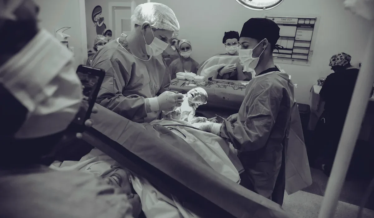 essential-medical-maternity-delivery